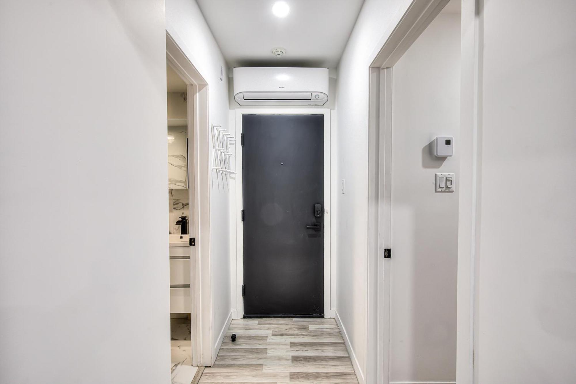 Ndg Dreams! New & Modern 3Br Easy City Life Montreal Exterior photo